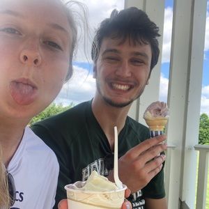 Meet your Posher, Ethan